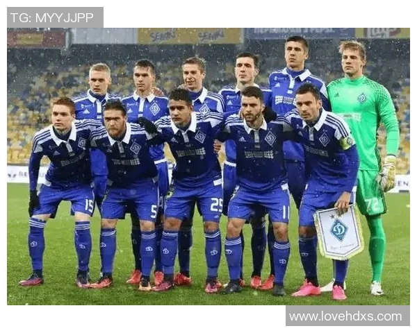 布莱克浦主场迎战唐卡斯特流浪者期待精彩对决与球队新战术的碰撞